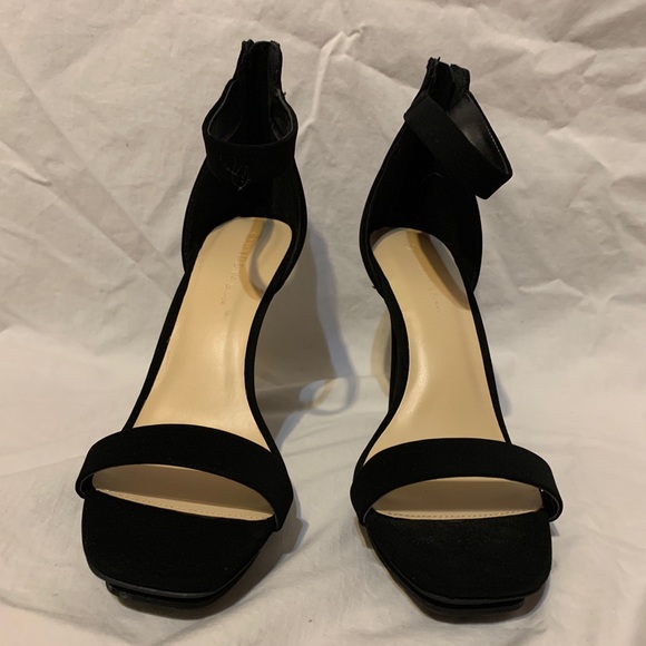 Brand New heels With Tags! WILD DIVA - Picture 3 of 7